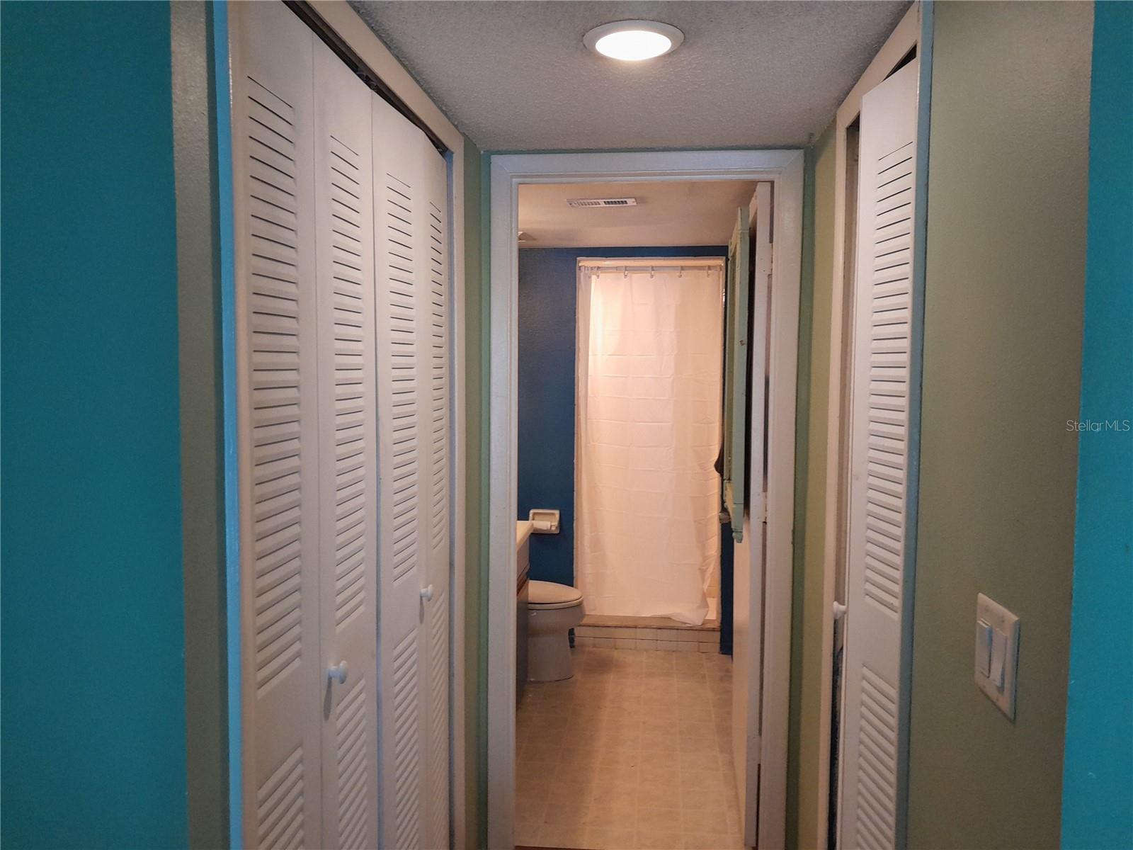 NORTHLAKE VILLAGE CONDO 8 - Residential