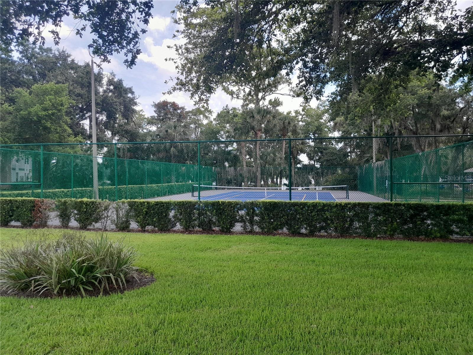 NORTHLAKE VILLAGE CONDO 8 - Residential