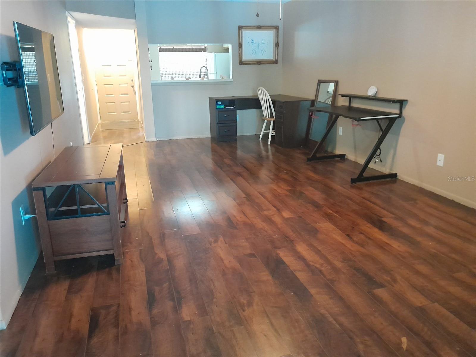 NORTHLAKE VILLAGE CONDO 8 - Residential