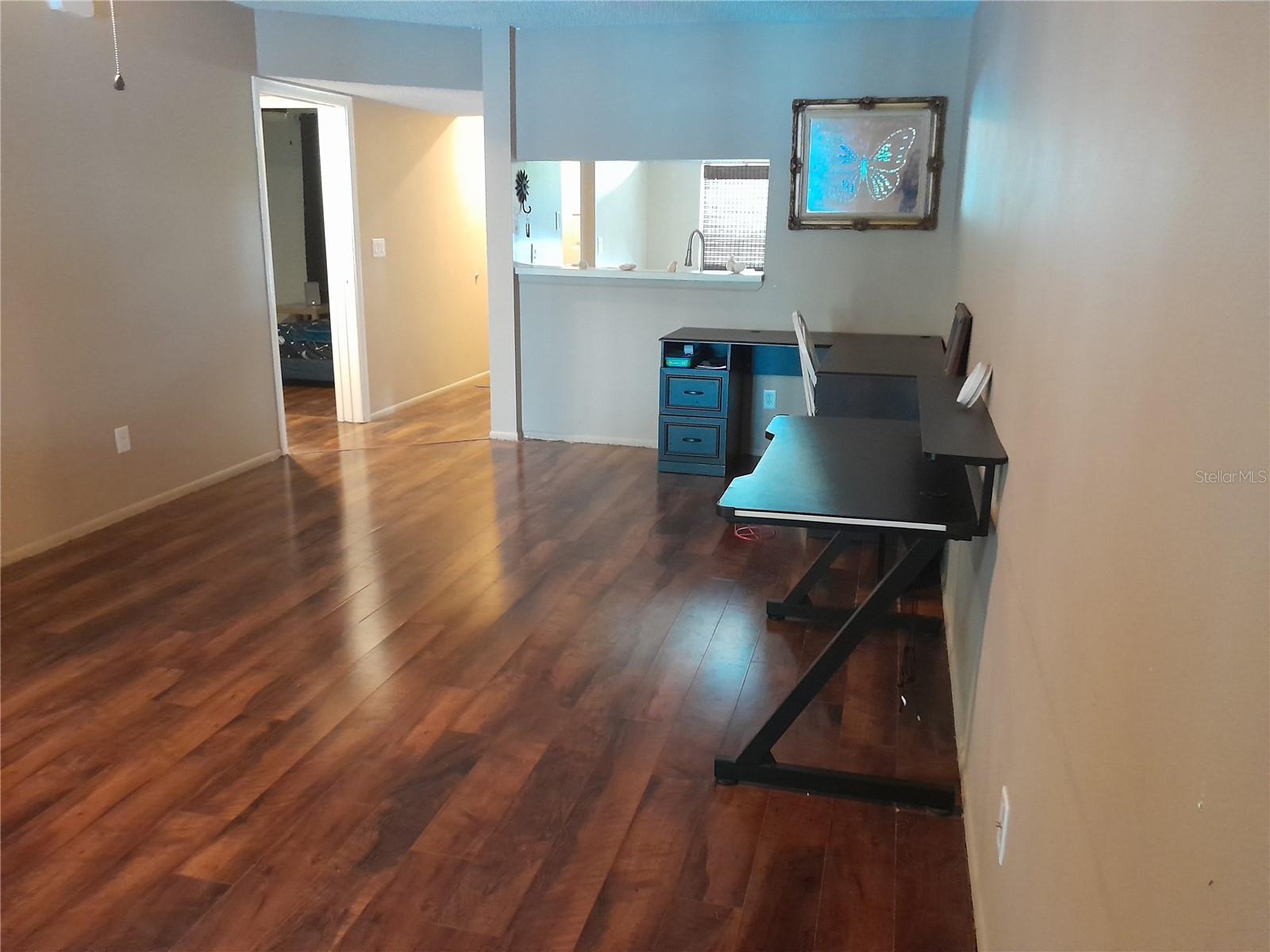 NORTHLAKE VILLAGE CONDO 8 - Residential