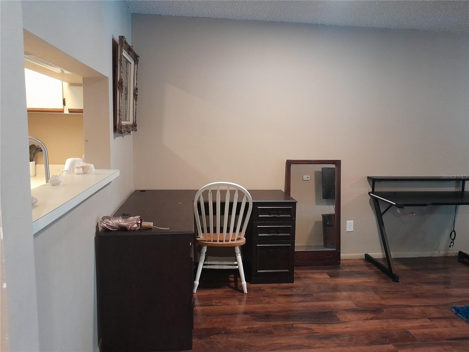 NORTHLAKE VILLAGE CONDO 8 - Residential