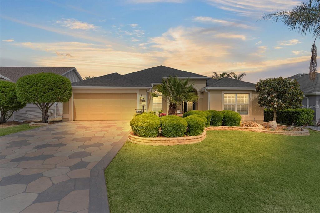 Photo of 2091 Dipper Loop, The Villages, FL 32162 (MLS # G5111261)