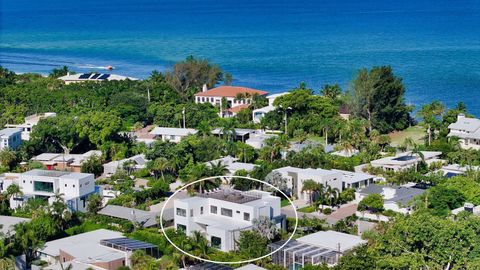 A home in SARASOTA