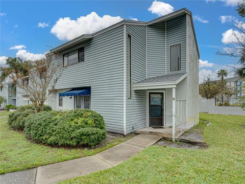 Photo of 222 Carpenters Way #9, Lakeland, FL 33805 (MLS # TB8354807)