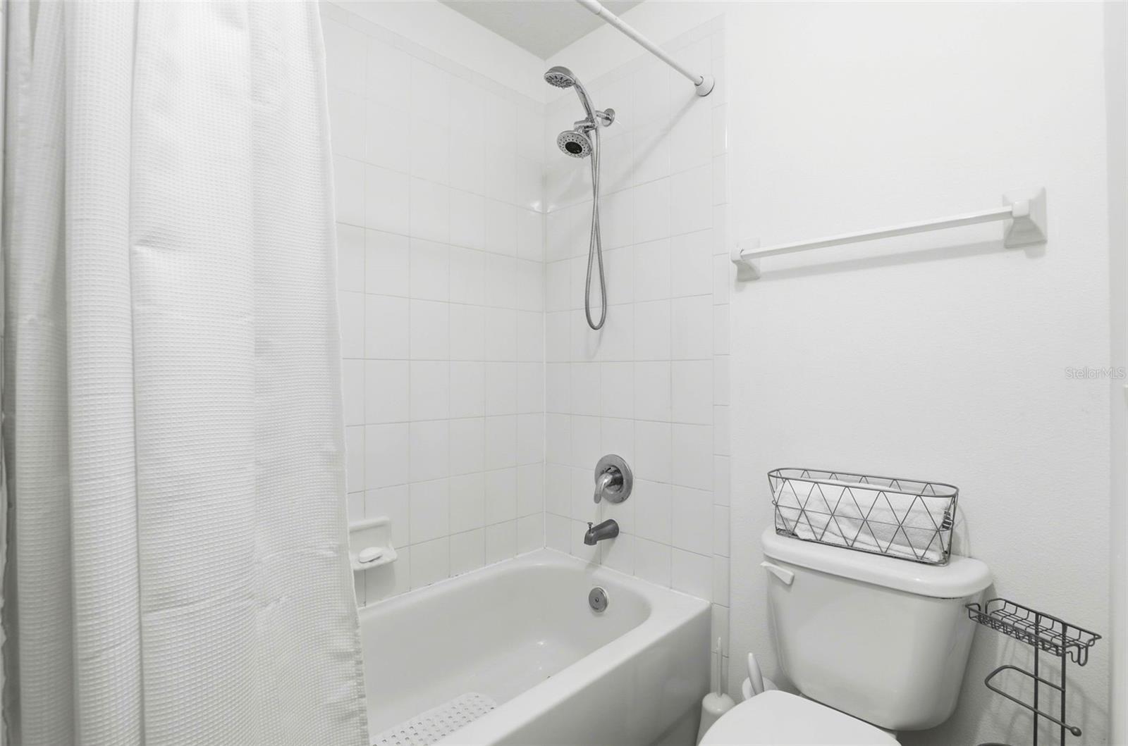 BATTAGLIA - Residential