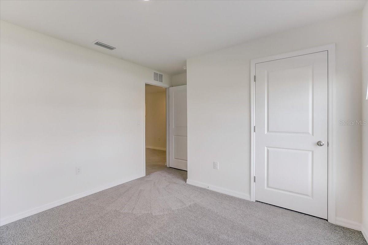 SILVERSTONE NORTH PH IA & IB - Residential Lease