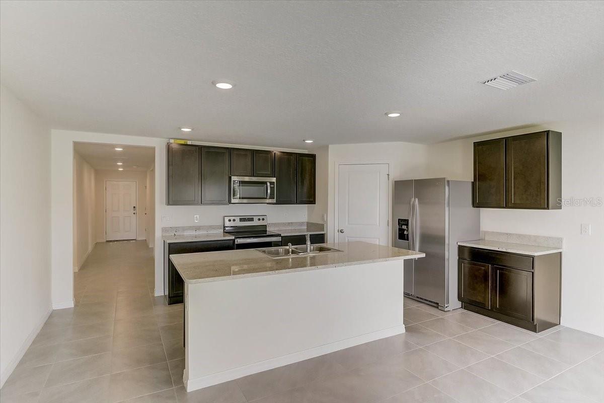 SILVERSTONE NORTH PH IA & IB - Residential Lease