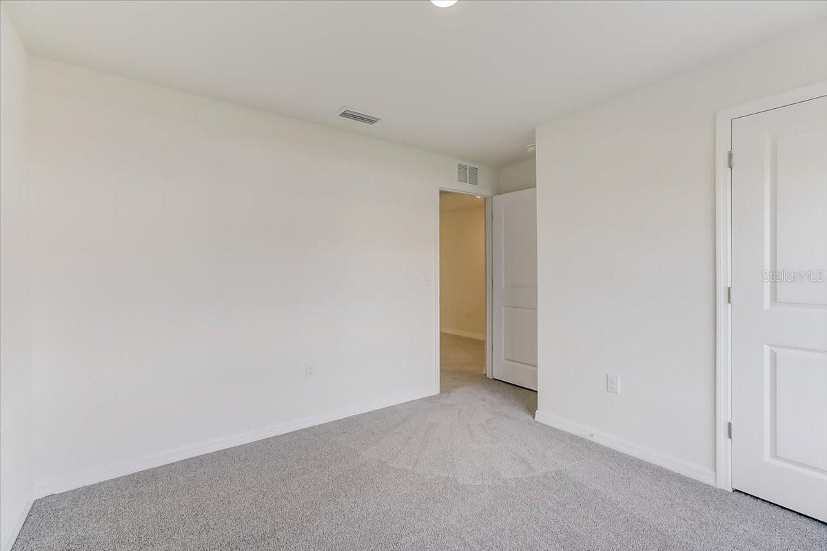 SILVERSTONE NORTH PH IA & IB - Residential Lease