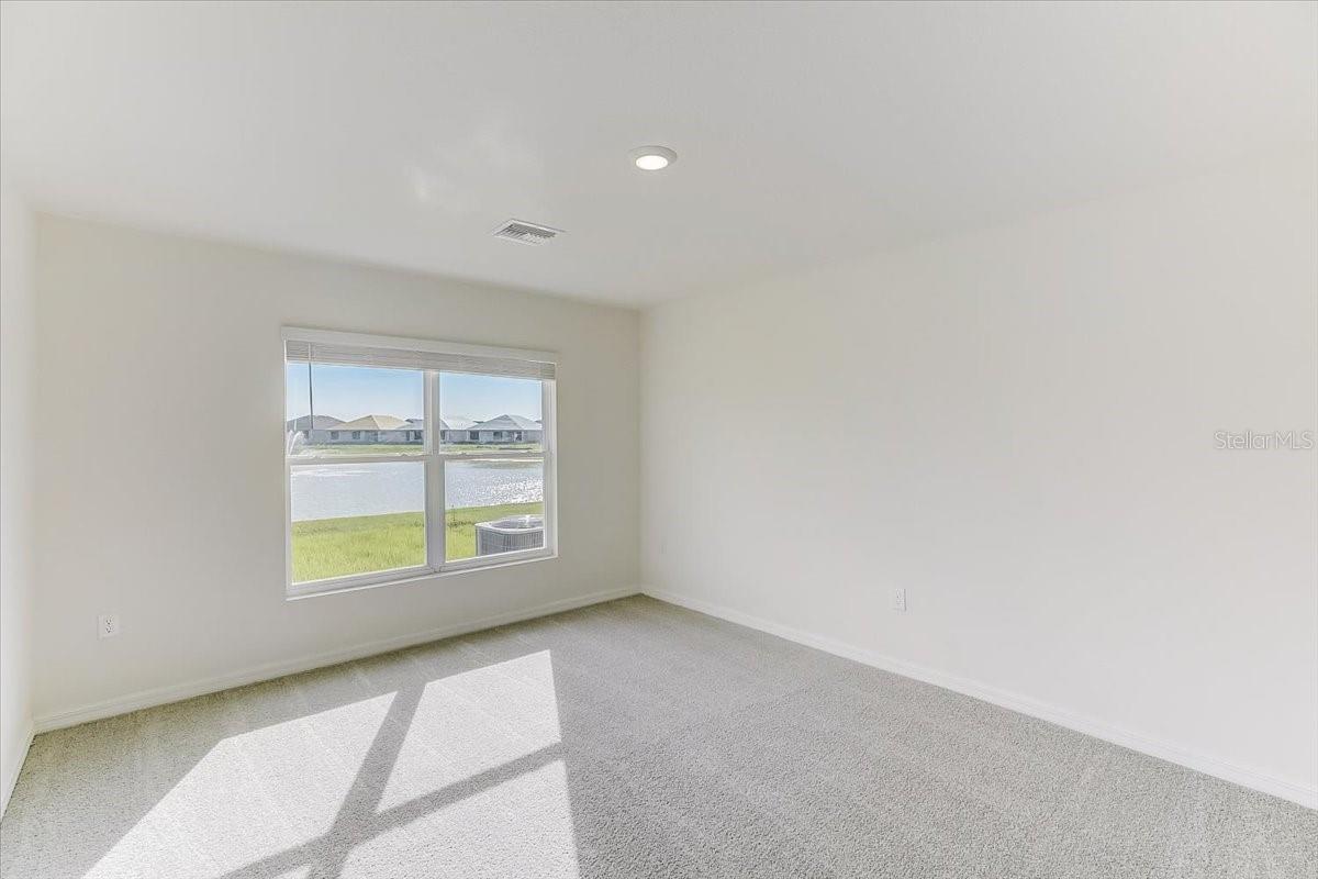 SILVERSTONE NORTH PH IA & IB - Residential Lease