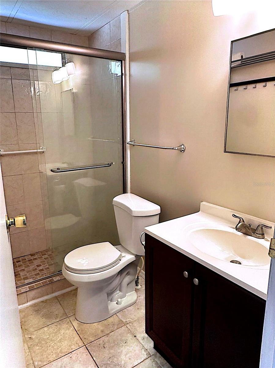 BANBURY VILLAGE CONDO - Residential