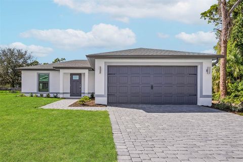 A home in PORT CHARLOTTE