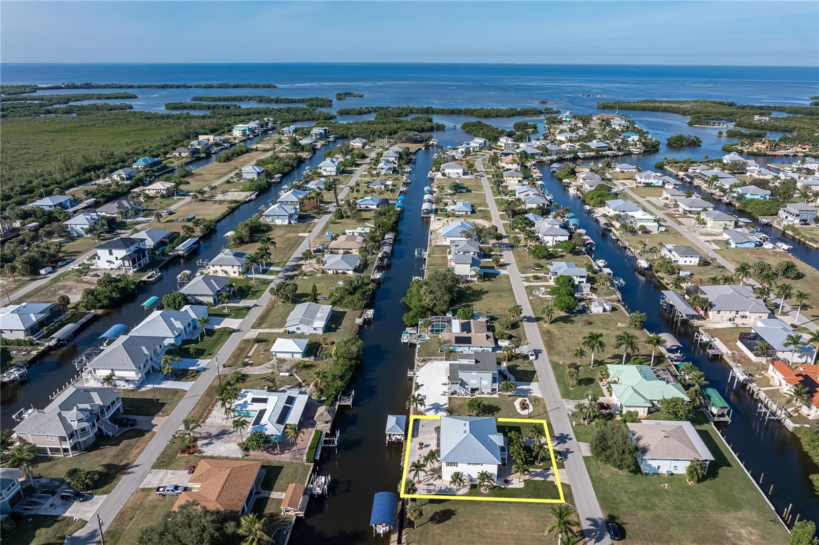 PIRATE HARBOR - Residential