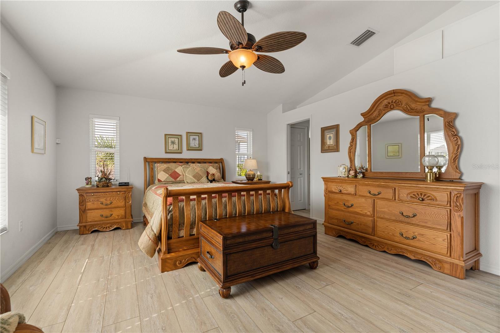 PIRATE HARBOR - Residential