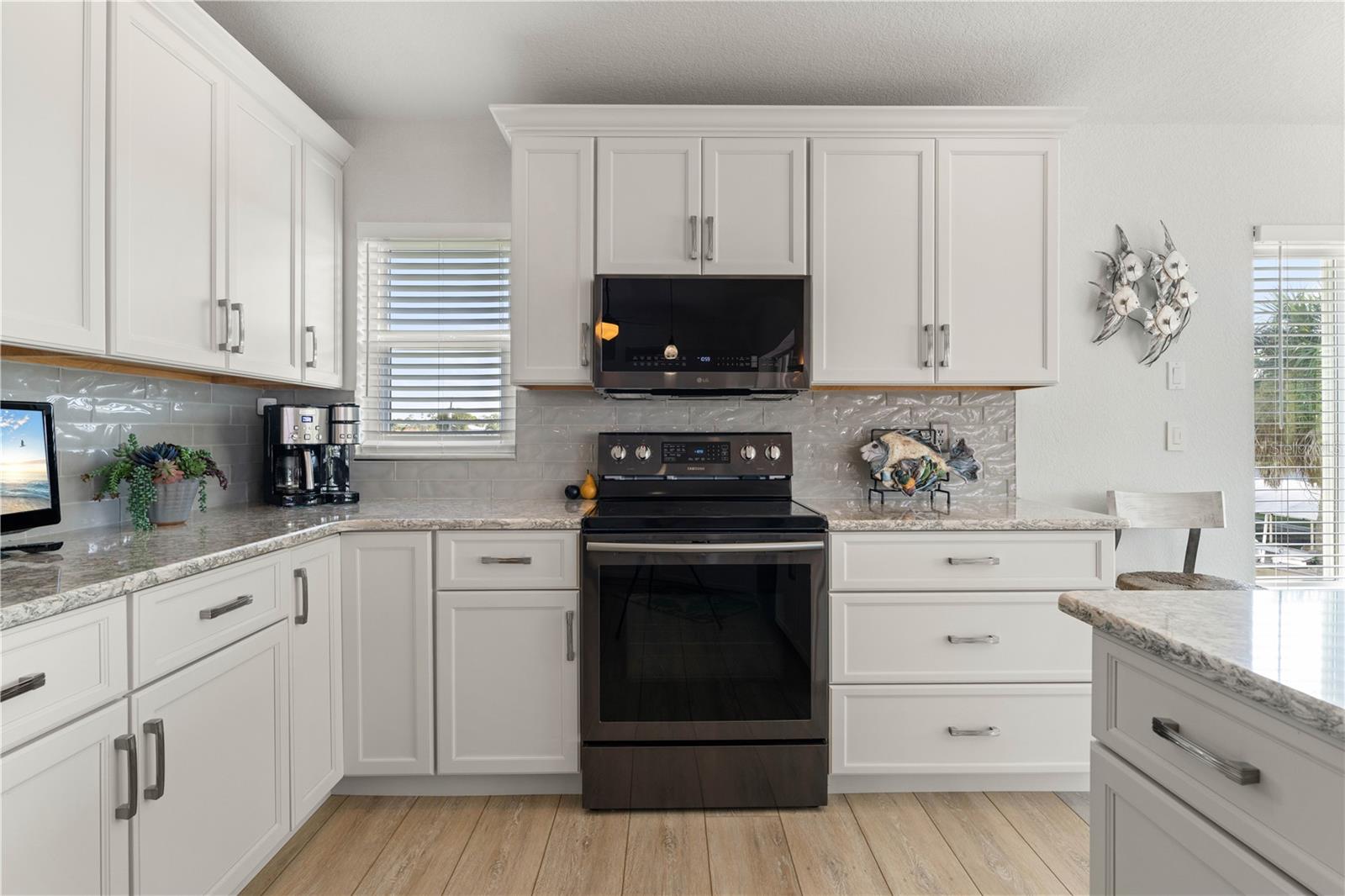 PIRATE HARBOR - Residential