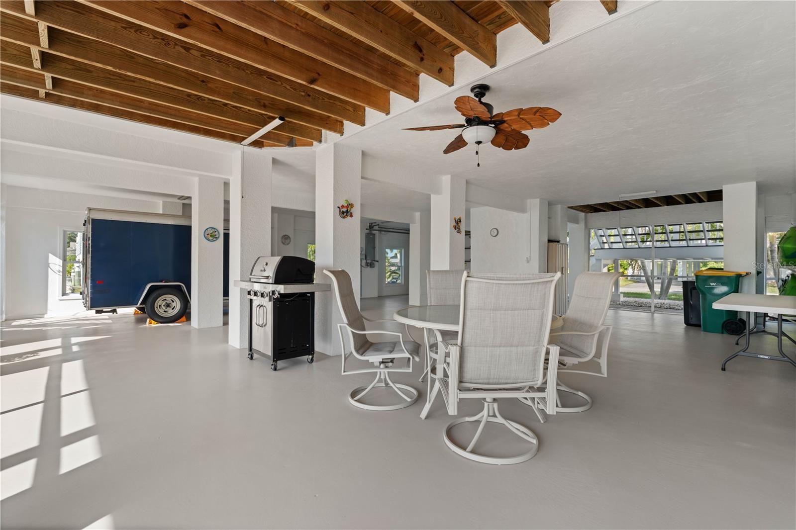 PIRATE HARBOR - Residential