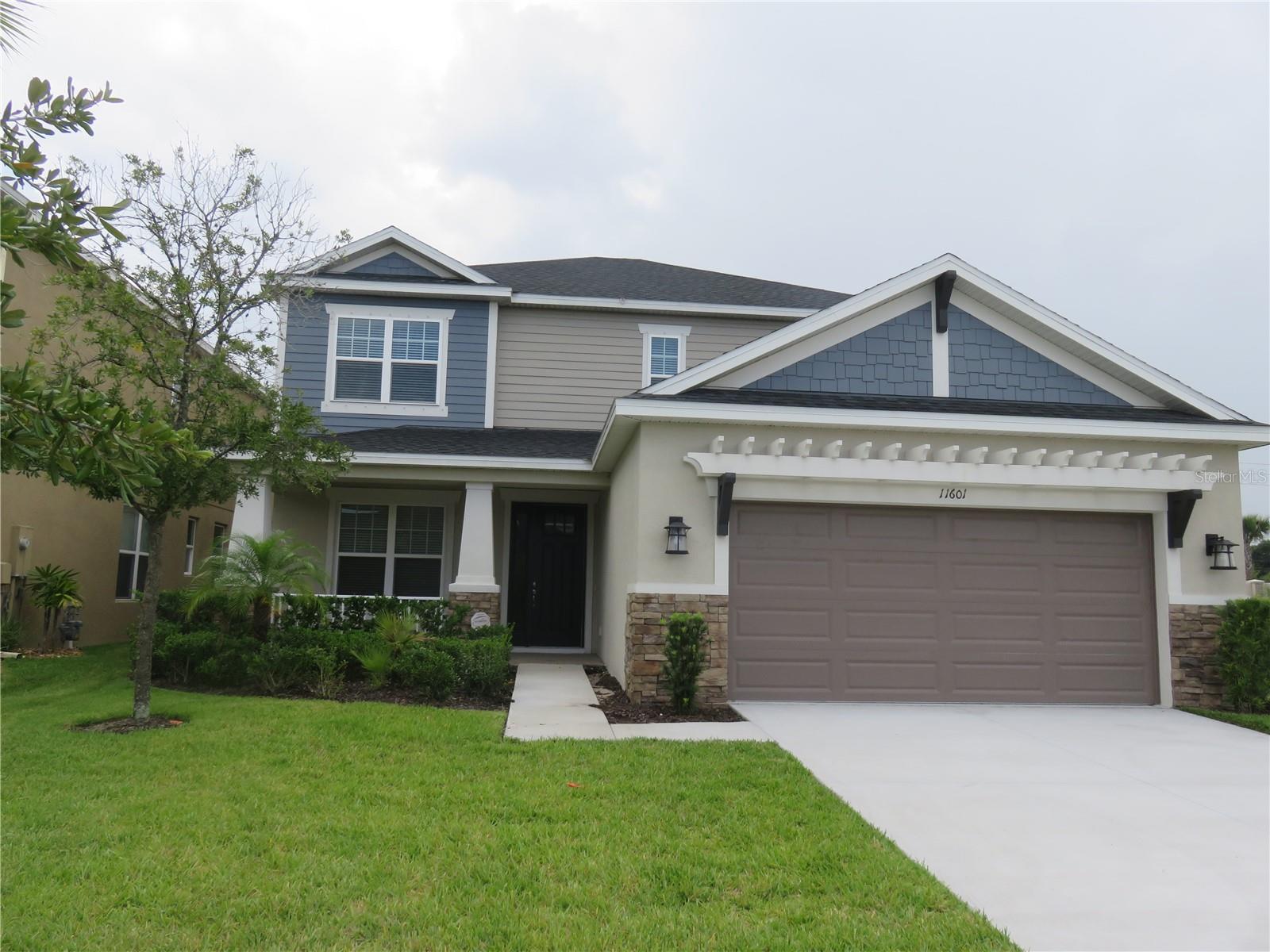 Spectacular pool home 4 bed/3.5 bath in The Palms at Citrus Park! This previous model home contains designer touches such as gorgeous chandeliers and lighting fixtures throughout, beautiful wood flooring, and wall accents. The gourmet kitchen is the heart of the home, with dark granite counters, white shaker cabinets, gas range, and wall mount oven. The island facing the living room is perfect for a breakfast bar and to keep conversation going. This open floor plan expands out into the living room, with cathedral ceilings, chandelier, and plenty of windows for lots of natural sunlight. The master bedroom is conveniently located downstairs with large walk-in closet and en-suite with dual vanity, garden soaking tub, and walk in glass shower. Upstairs is a bright loft area open to the downstairs as well as three additional bedrooms and 2 full bathrooms. Enjoy the Florida weather lounging in the sparkling pool in the screened in patio. The Palms at Citrus Park is a premier gated community, featuring a tot lot and community gazebo, located near top-rated schools and is just one mile from the Tampa Bay Trail, shopping, restaurants, Veterans Expressway! In addition to the advertised base rent, all residents are enrolled in the Resident Benefits Package (RBP) for $50.00/month which includes HVAC air filter delivery, credit building to help boost your credit score with timely rent payments, utility concierge service making utility connection a breeze during your move-in, and much more! More details upon application. Pets welcome, at owners discretion, no aggressive breeds. Occupied and Available 08/15/2025!