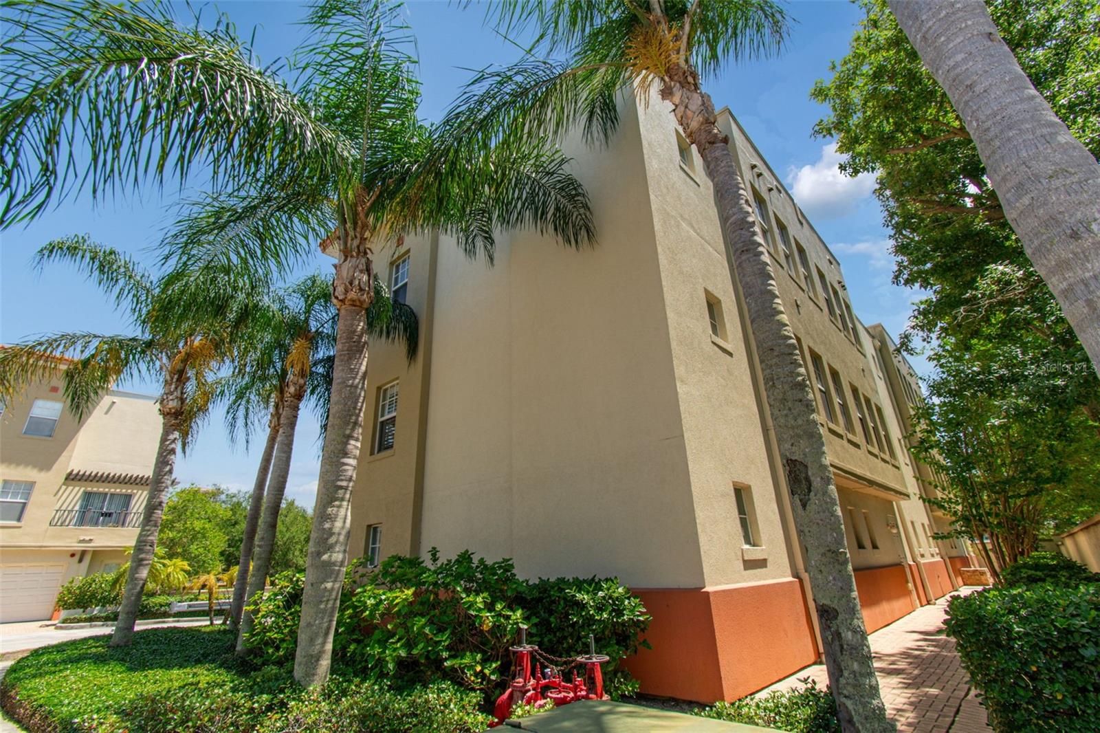 650 SIREN WIND LANE