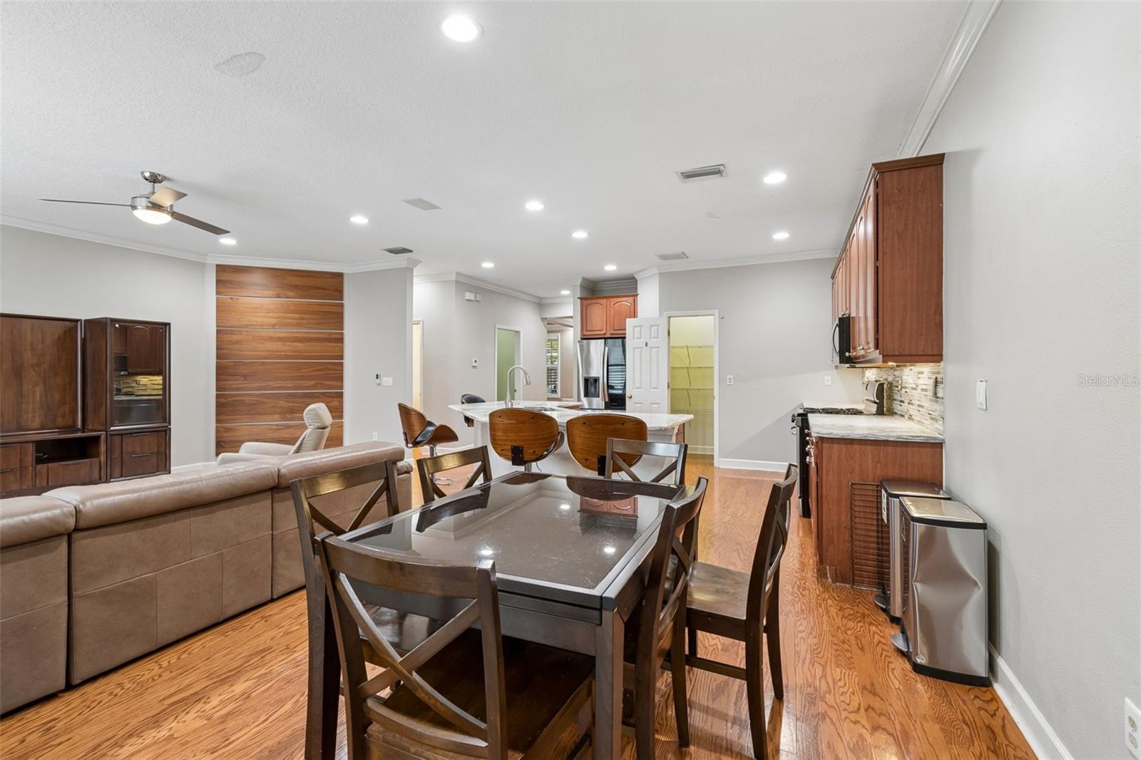 WESTCHASE SEC 324 - Residential