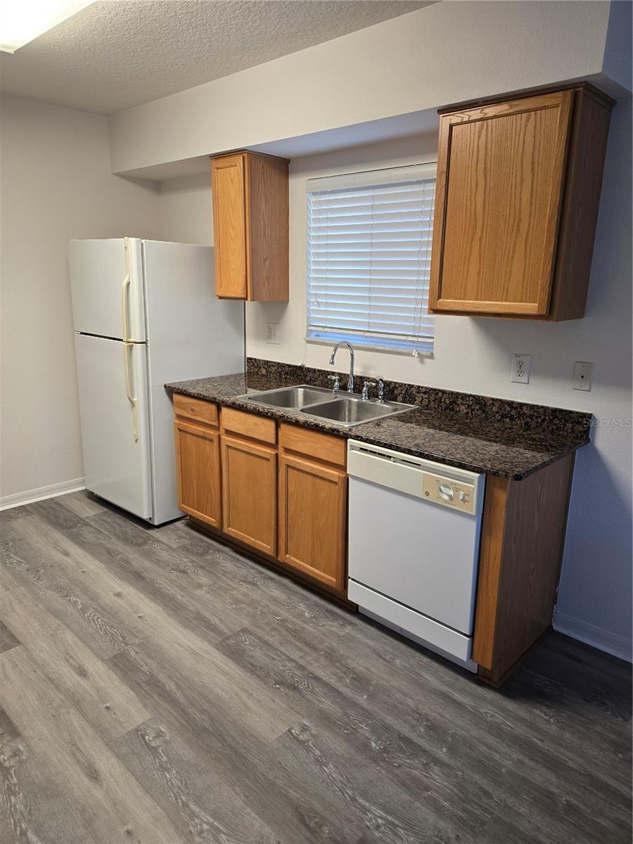 SUMMERFIELD VILLAGE 1 TR 10 - Residential Lease