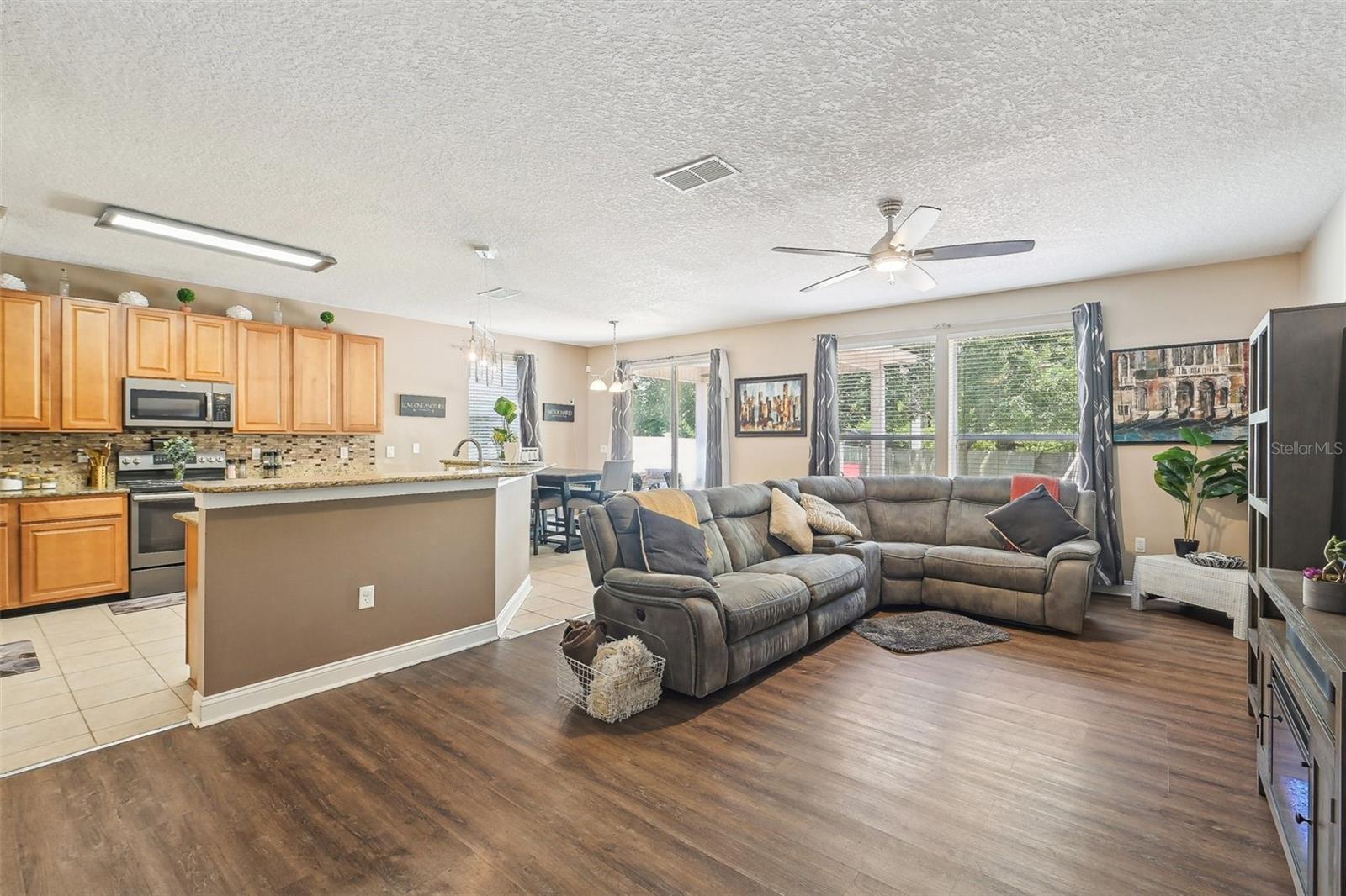 208 PINE ARBOR CIRCLE