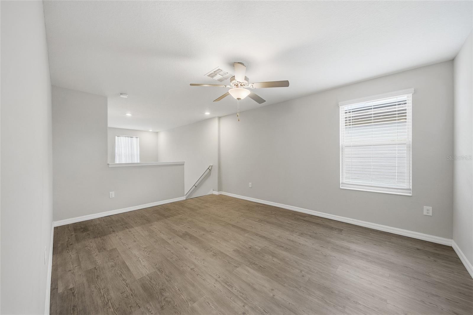 LAKESIDE PH 4 - Residential