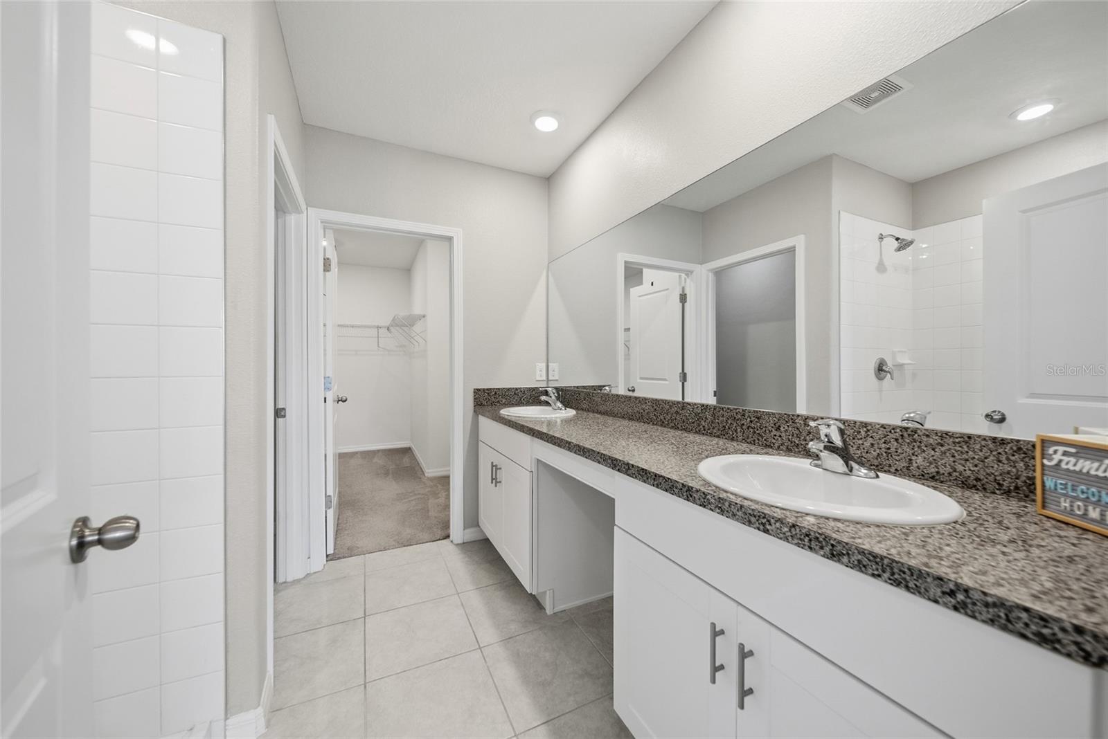 LAKESIDE PH 4 - Residential
