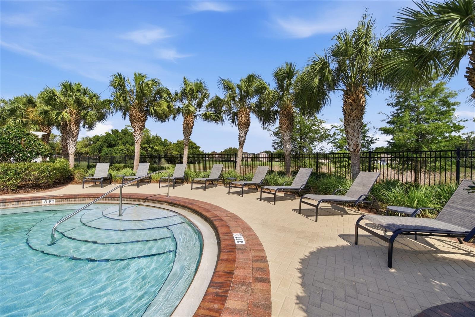 LAKESIDE PH 4 - Residential
