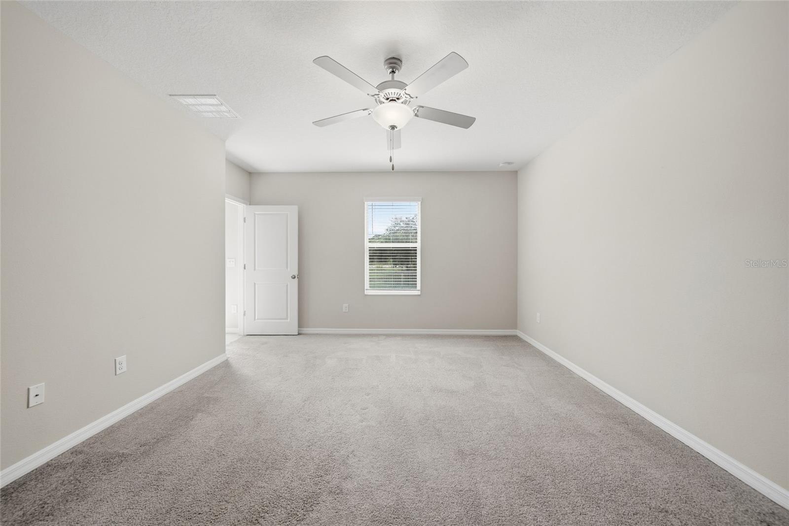 LAKESIDE PH 4 - Residential