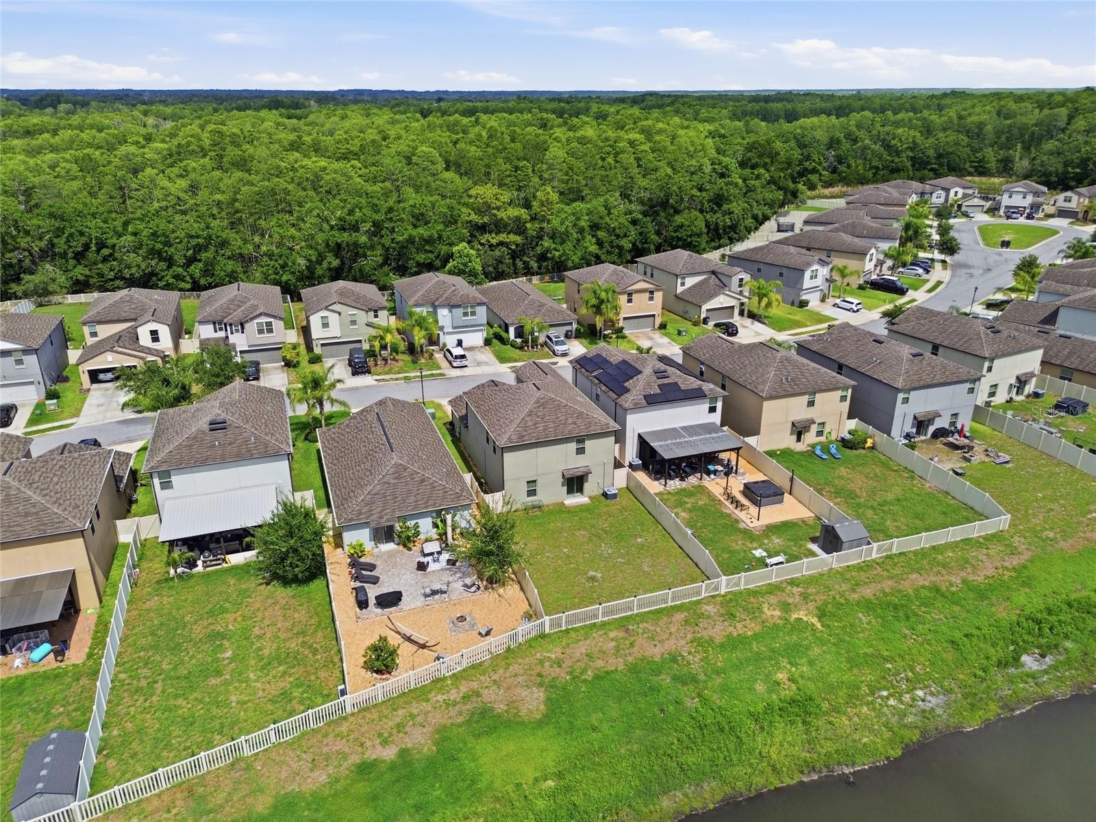 LAKESIDE PH 4 - Residential