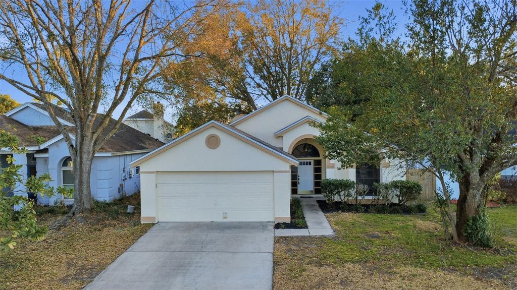 Photo of 1071 Kelly Creek Circle, Oviedo, FL 32765 (MLS # O6383939)