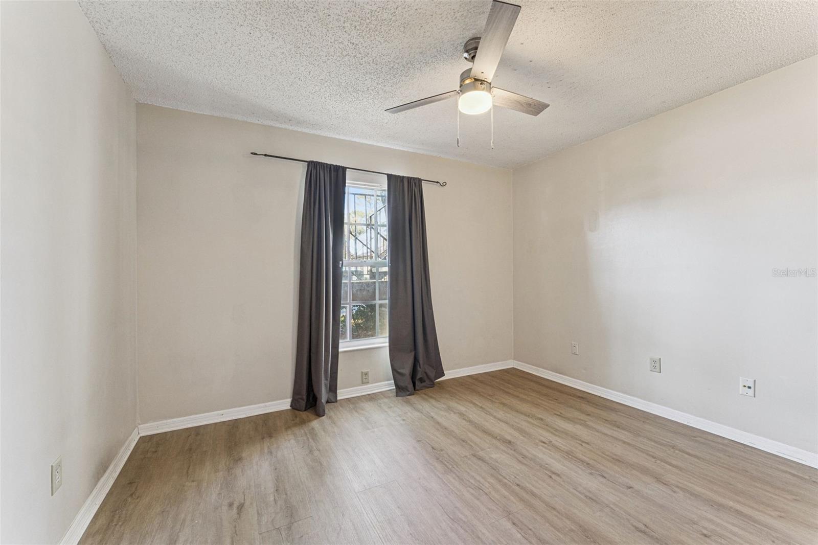 TUSCANY PLACE PH 1 - Residential