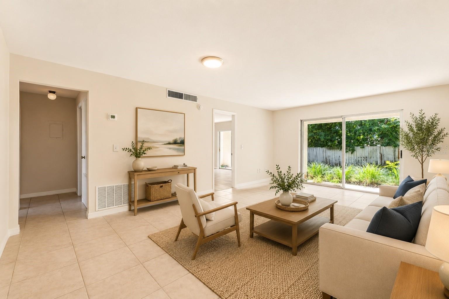 600 NORTHERN WAY 201