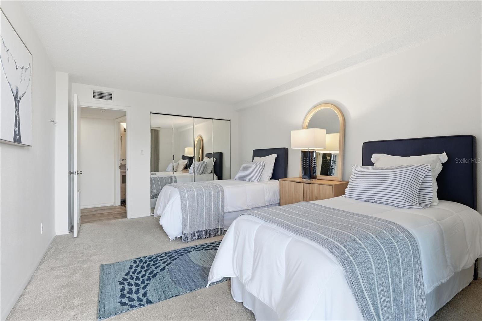 ANCHORAGE - Residential