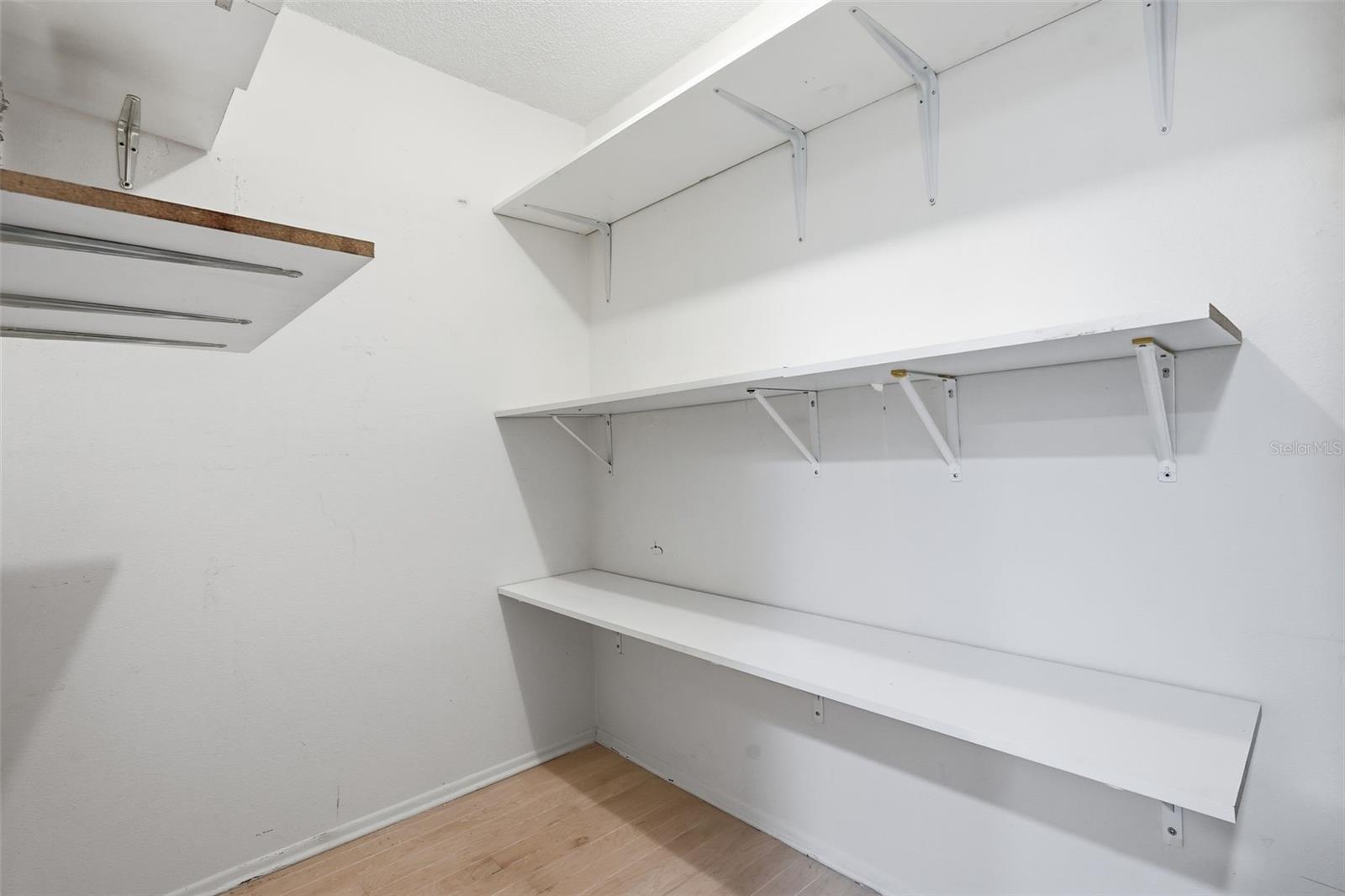 ANCHORAGE - Residential