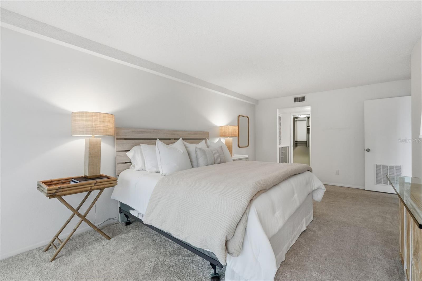 ANCHORAGE - Residential