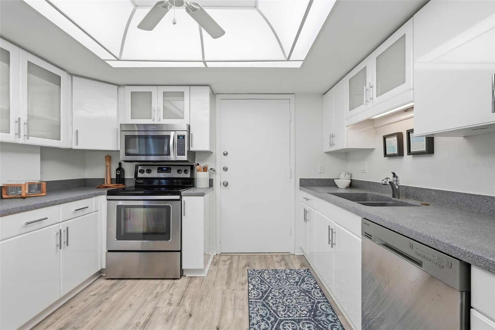 ANCHORAGE - Residential