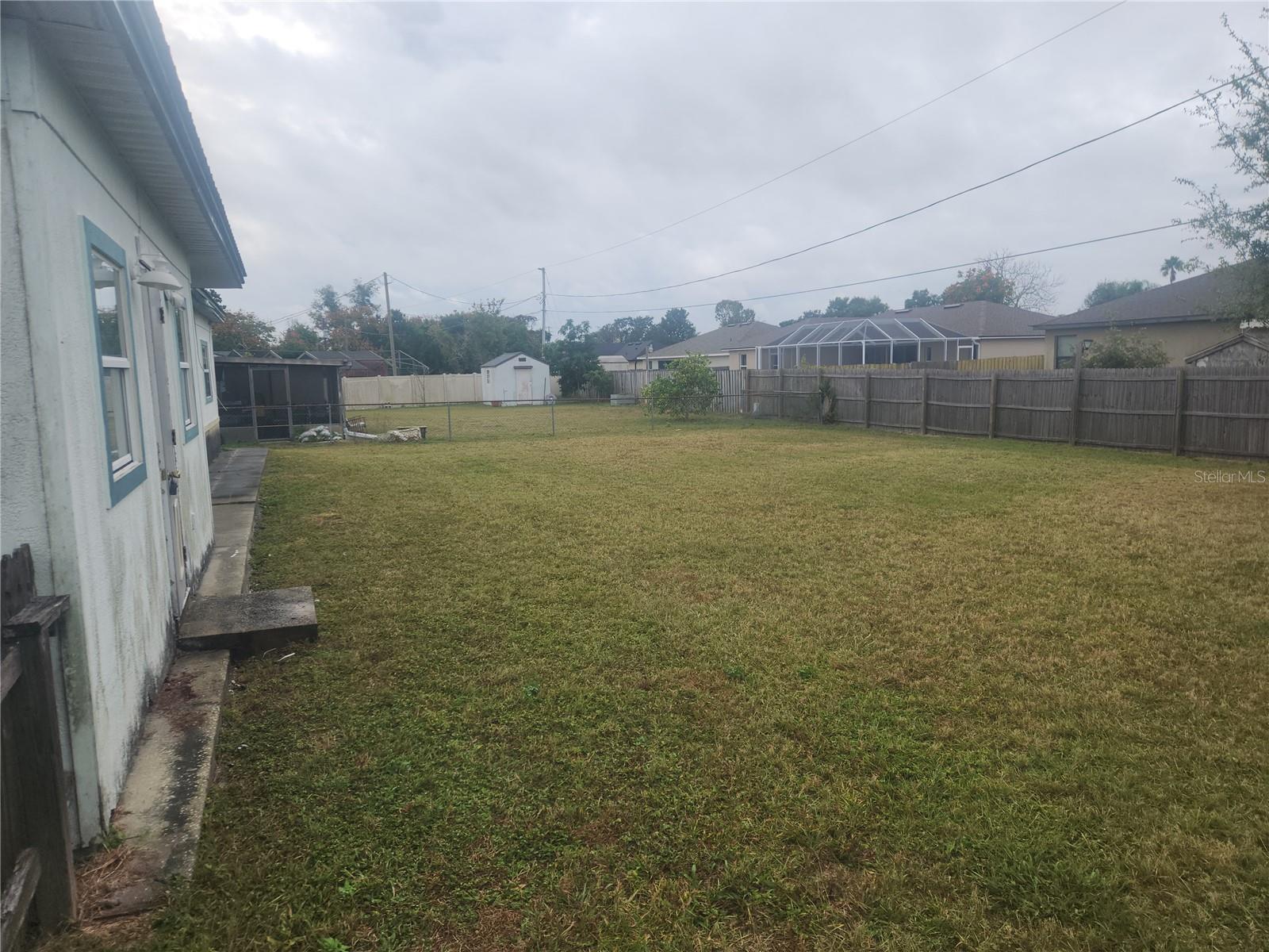 DELTONA LAKES UNIT 05 - Residential