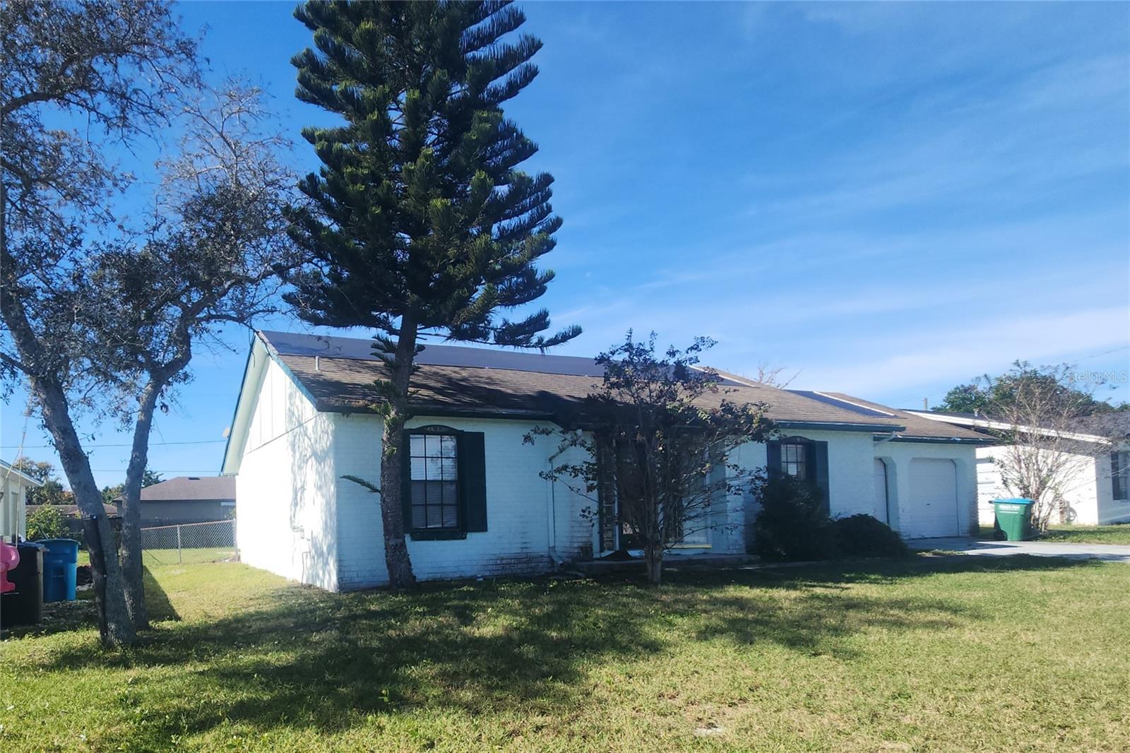 DELTONA LAKES UNIT 05 - Residential