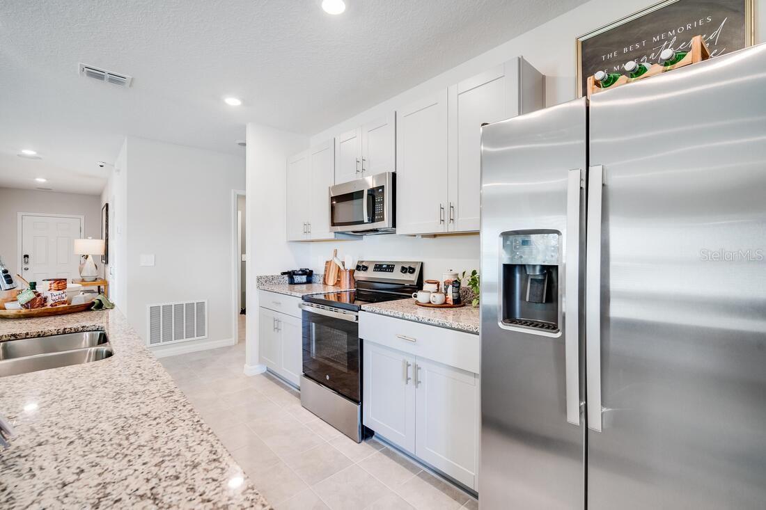 WATERSTONE - Residential