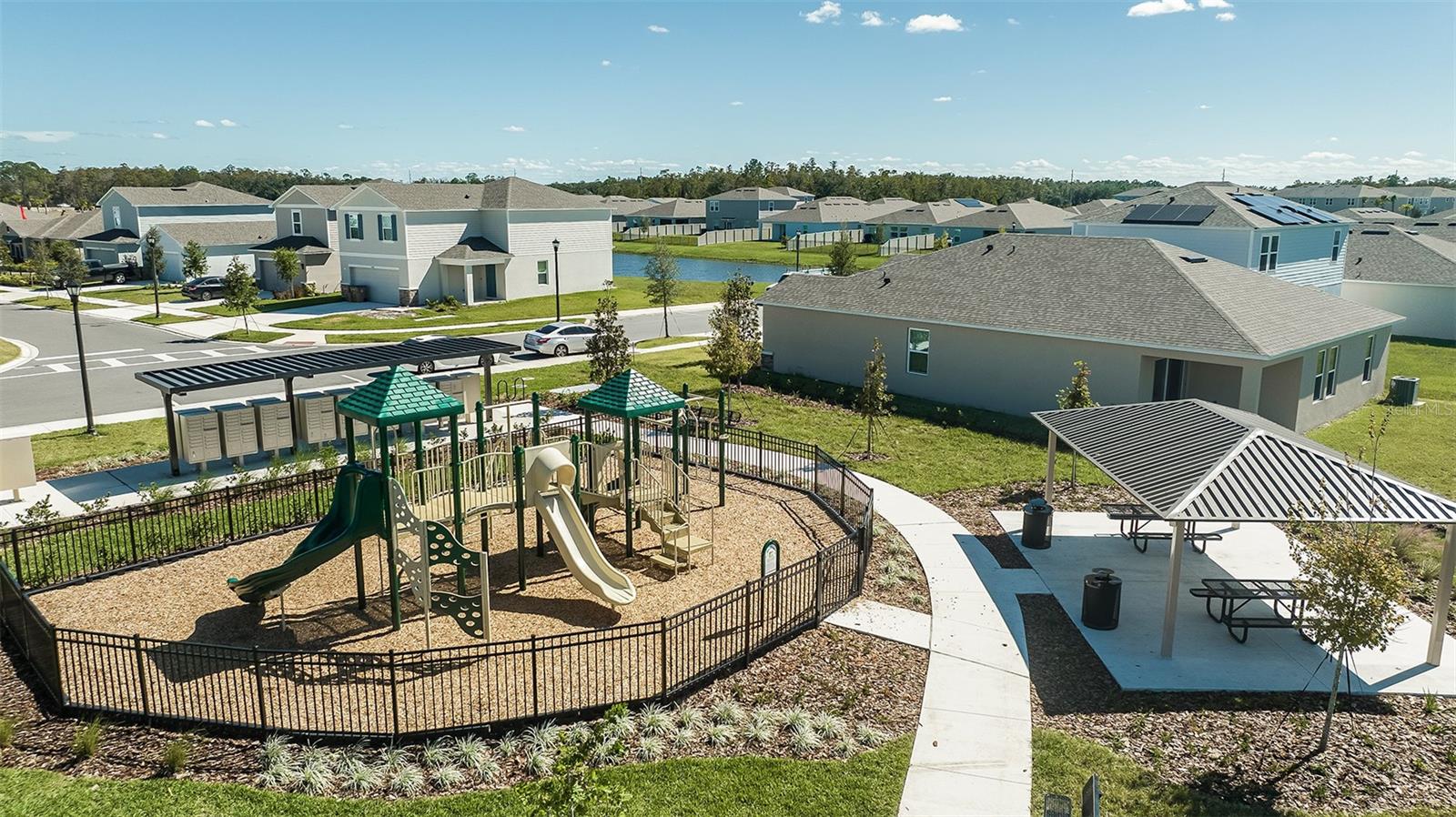 WATERSTONE - Residential