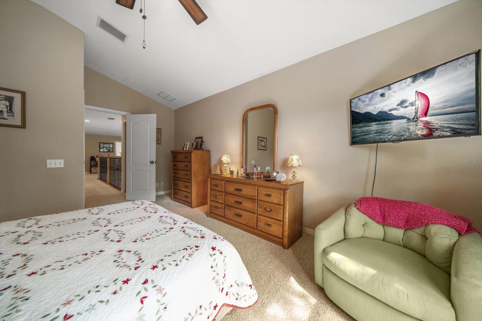 BEACON TRACE TWNHMS - Residential