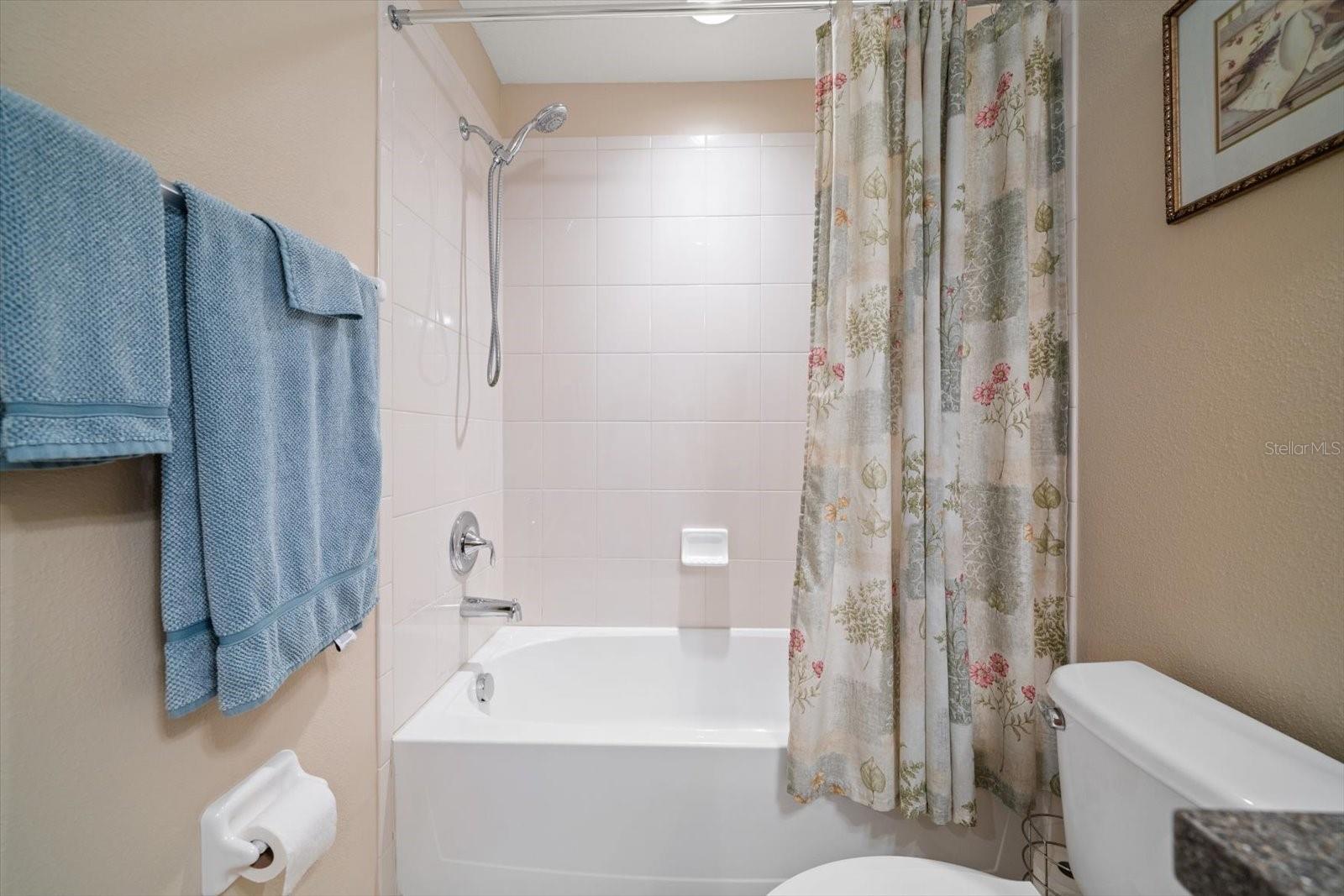 BEACON TRACE TWNHMS - Residential