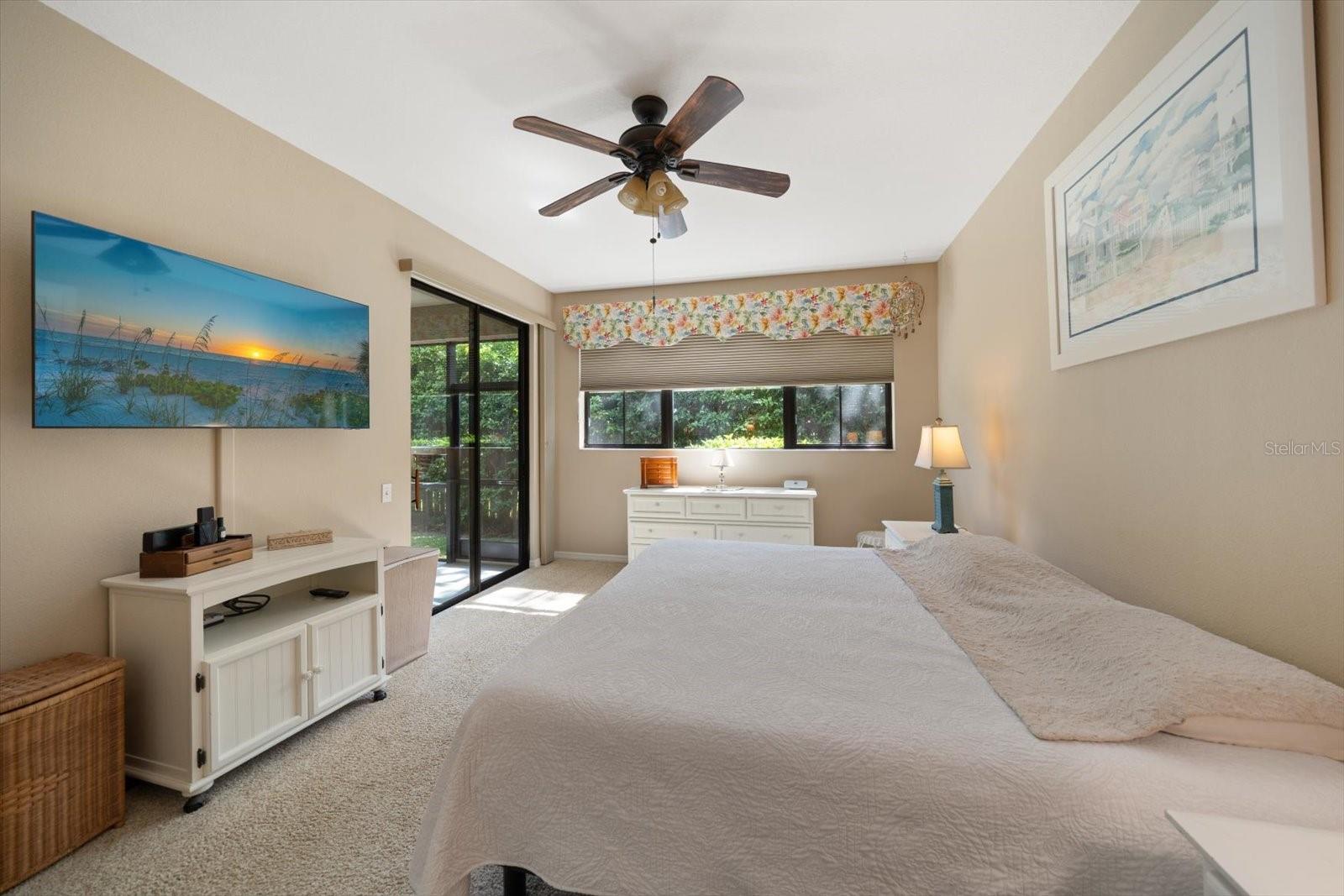 BEACON TRACE TWNHMS - Residential