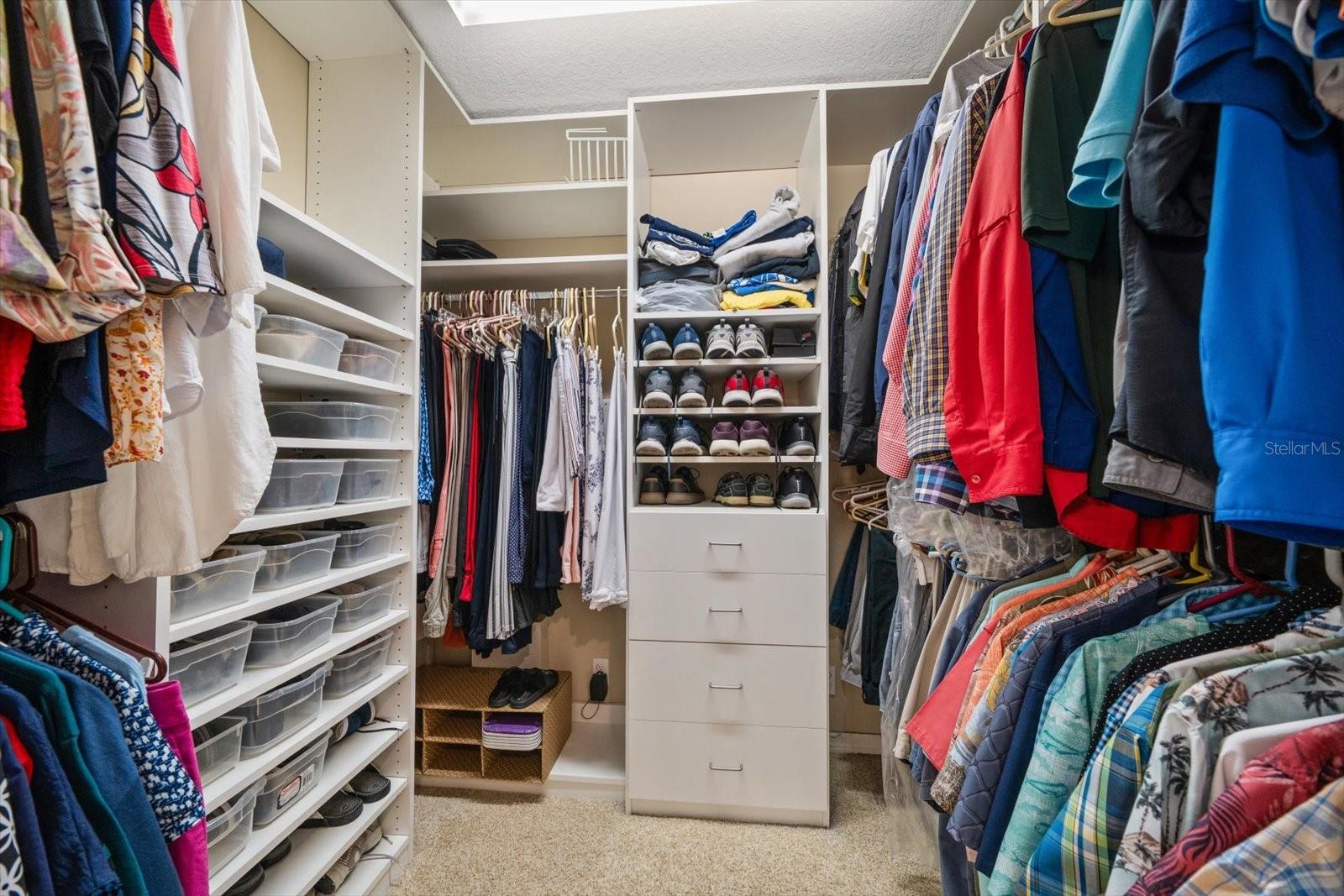 BEACON TRACE TWNHMS - Residential