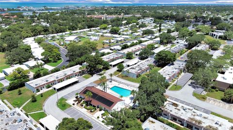 A home in SEMINOLE