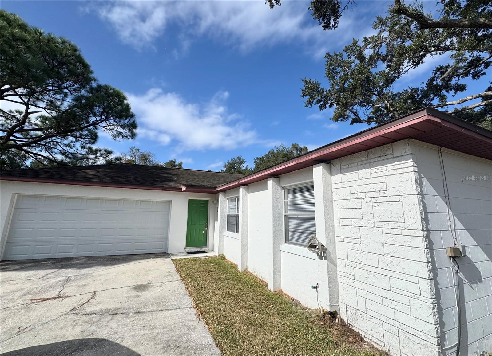 HARDEN OAK SUB - Residential Lease