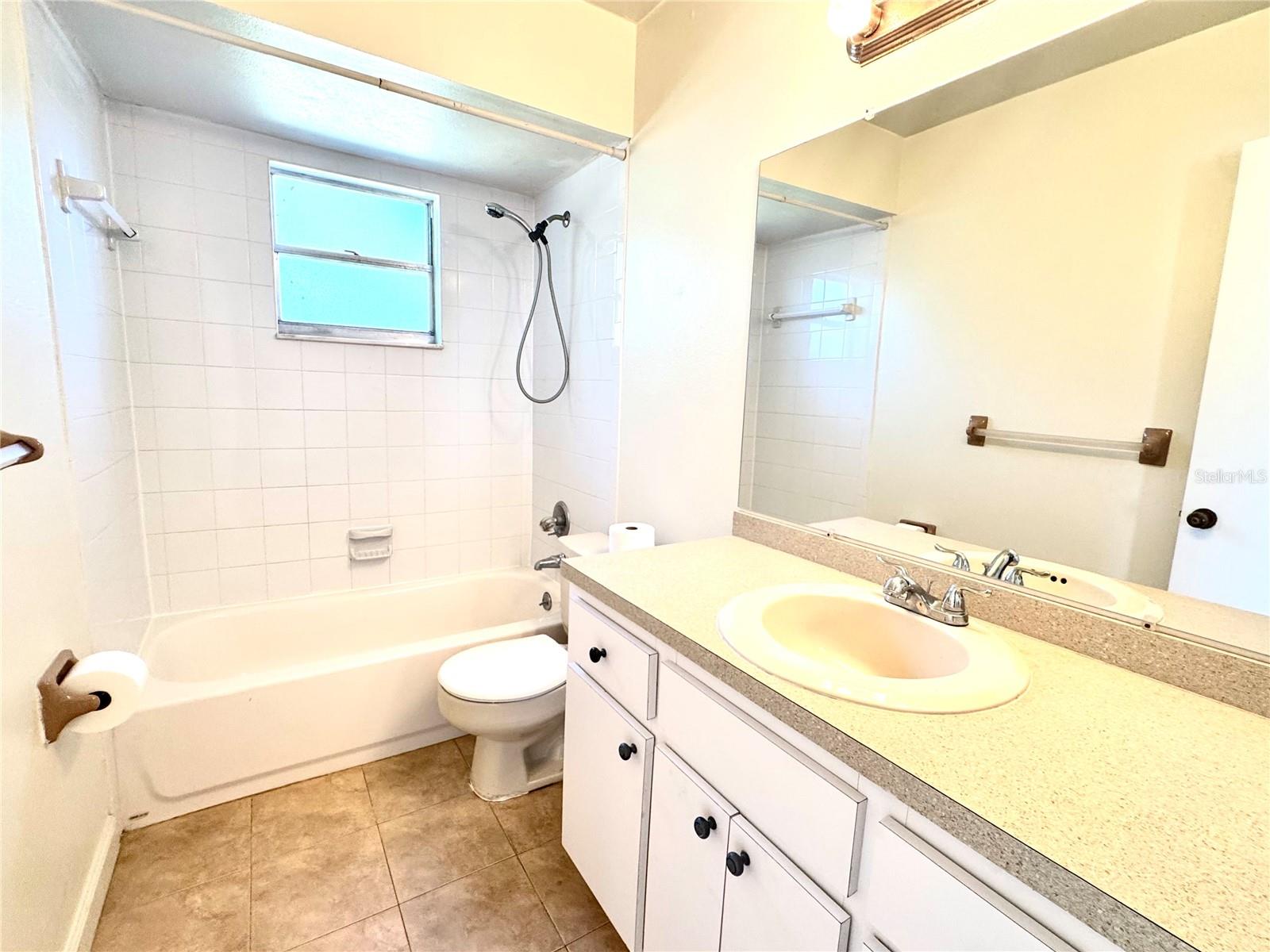 HARDEN OAK SUB - Residential Lease