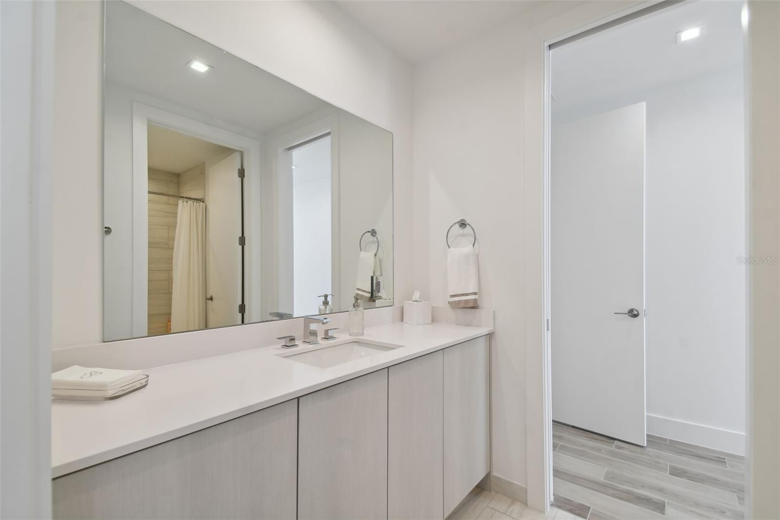 MARINA POINTE EAST, A CONDOMINIUM - Residential