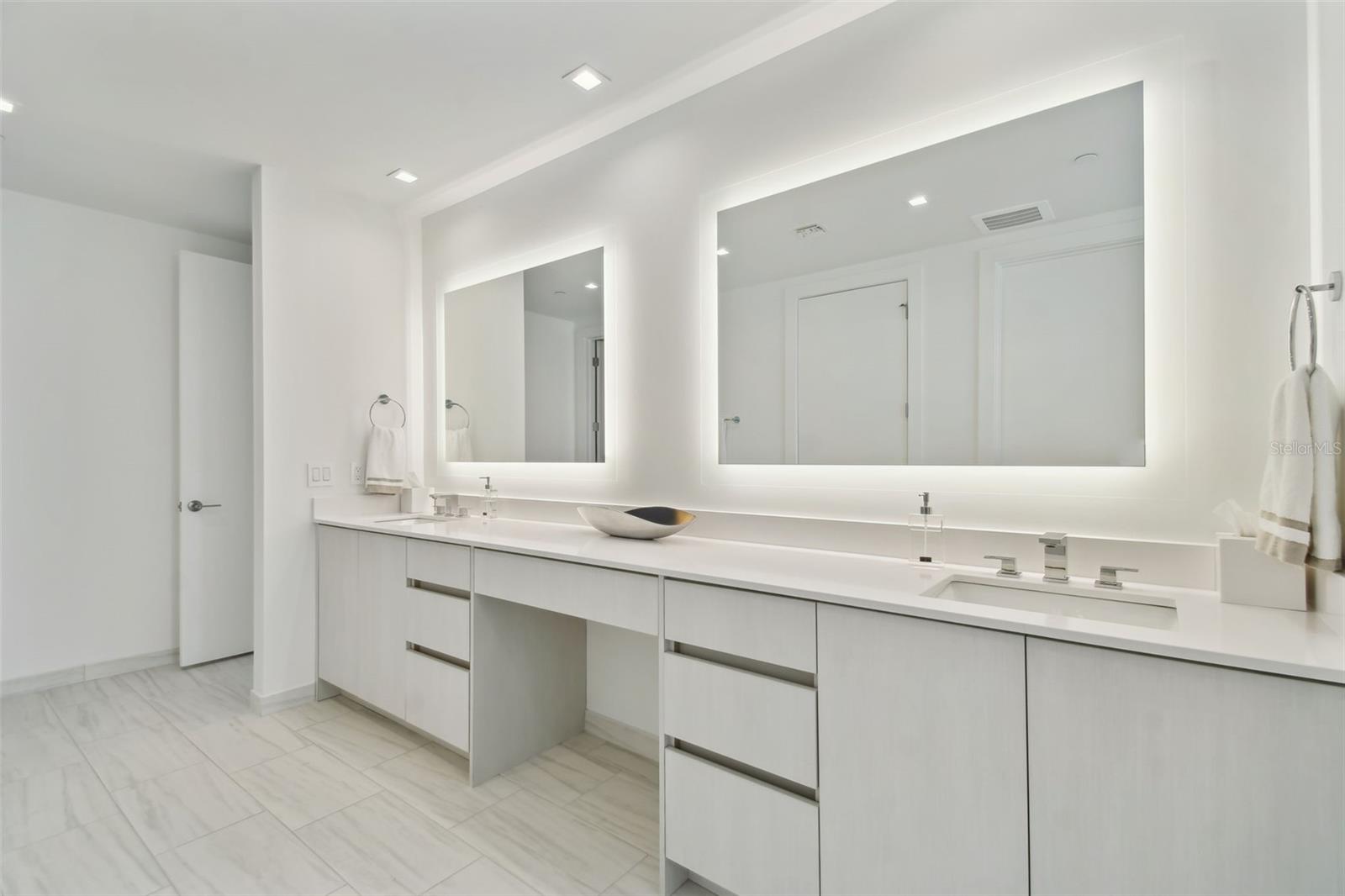 MARINA POINTE EAST, A CONDOMINIUM - Residential