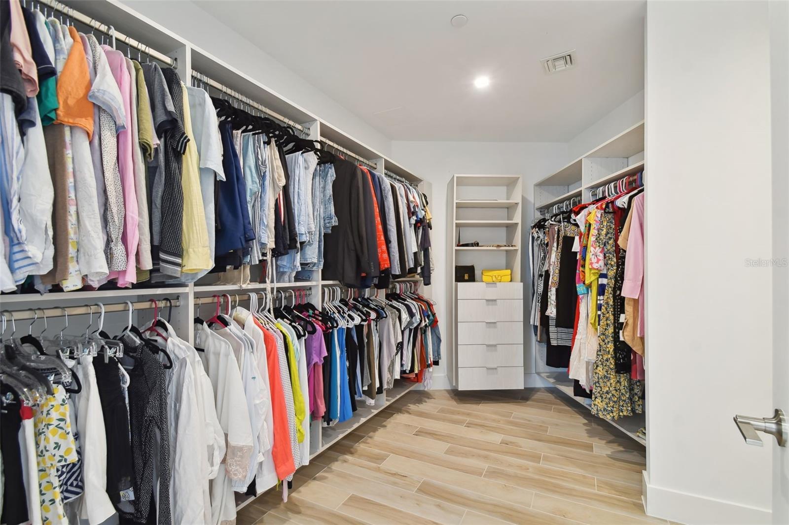 MARINA POINTE EAST, A CONDOMINIUM - Residential